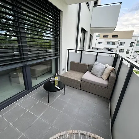 Apartmán Royal Castle View -free Private Parking *