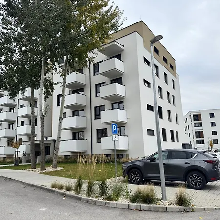 Appartement Royal Castle View -free Private Parking Trenčín