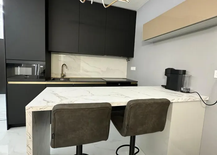 Appartement Royal Castle View -free Private Parking Trenčín