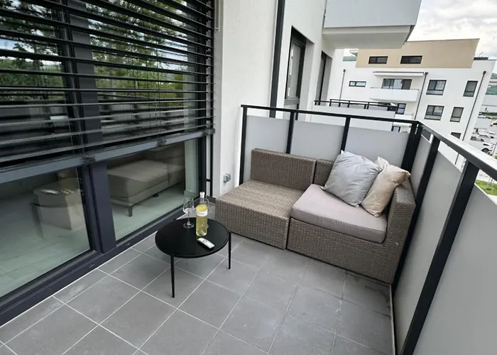 Appartement Royal Castle View -free Private Parking *