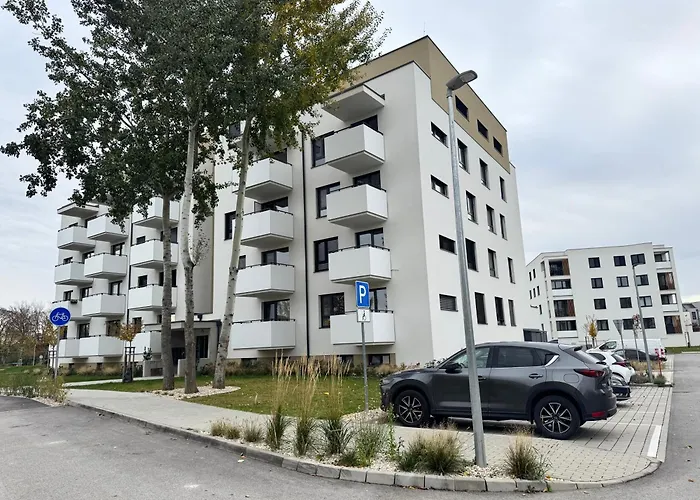 Appartement Royal Castle View -free Private Parking Trenčín